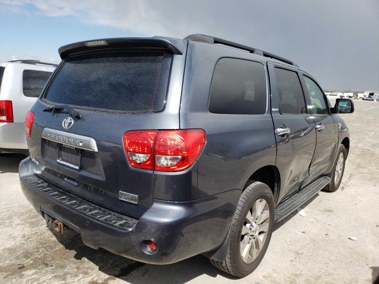 Photo 4 from auction – 2008 TOYOTA SEQUOIA LI with VIN 5TDZY68A68S013537