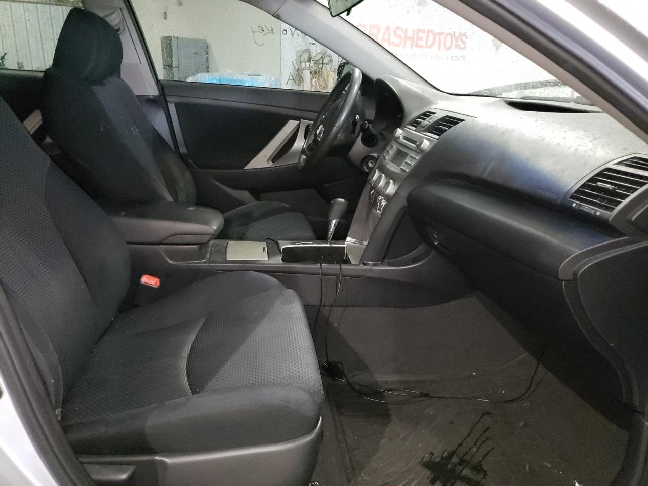 Photo 5 from auction – 2007 TOYOTA CAMRY with VIN 4T1BE46K97U674947