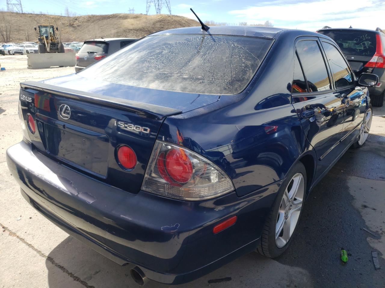 Photo 4 from auction – 2004 LEXUS IS 300 with VIN JTHBD192540093237