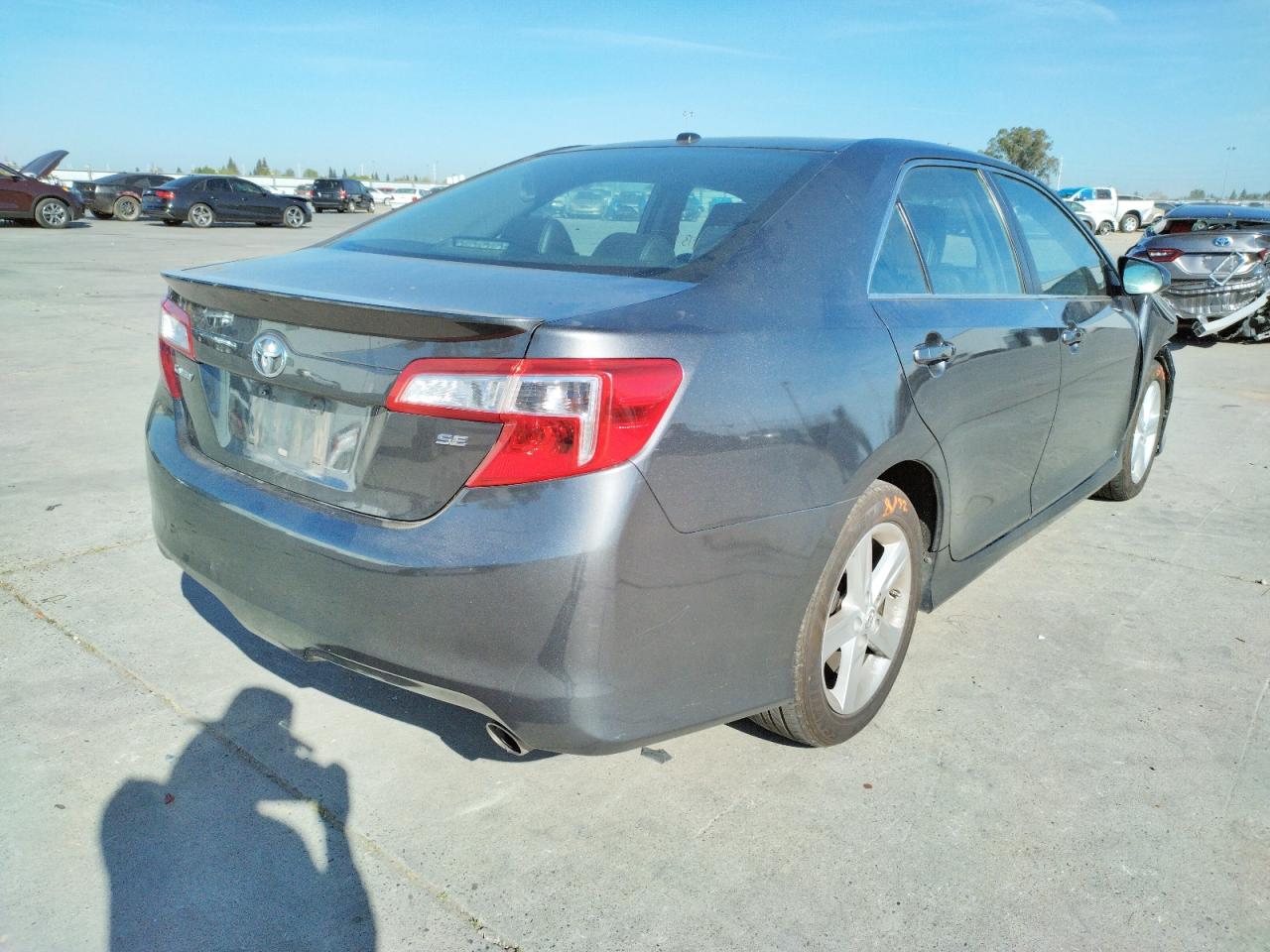 Photo 4 from auction – 2013 TOYOTA CAMRY L with VIN 4T1BF1FK5DU222503