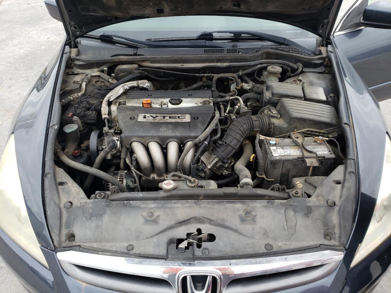 Photo 7 from auction – 2007 HONDA ACCORD S with VIN JHMCM56397C003101