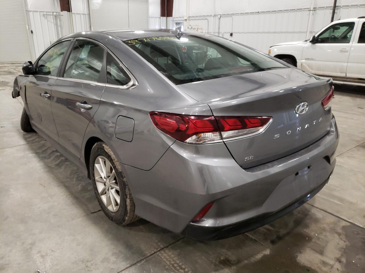 Photo 3 from auction – 2019 HYUNDAI SONATA SE with VIN 5NPE24AF3KH729688