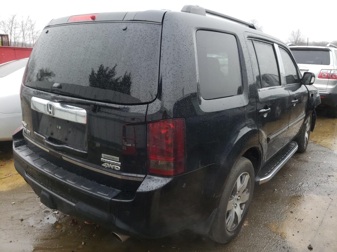 Photo 4 from auction – 2012 HONDA PILOT TOUR with VIN 5FNYF4H90CB076707