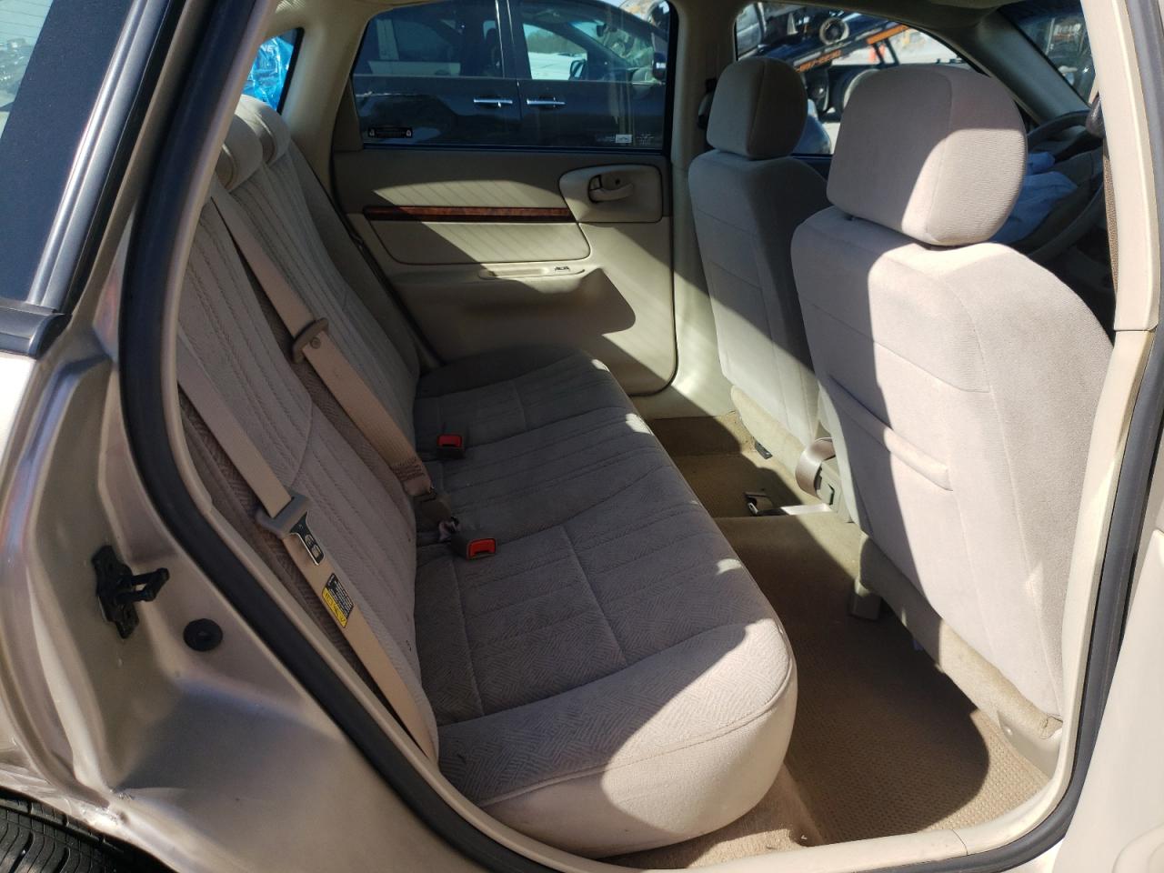 Photo 6 from auction – 2002 CHEVROLET IMPALA with VIN 2G1WF52EX29289033