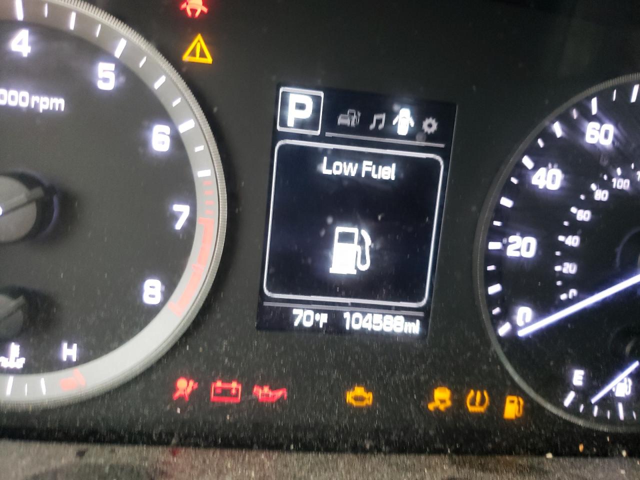 Photo 8 from auction – 2016 HYUNDAI SONATA SE with VIN 5NPE24AF7GH341001
