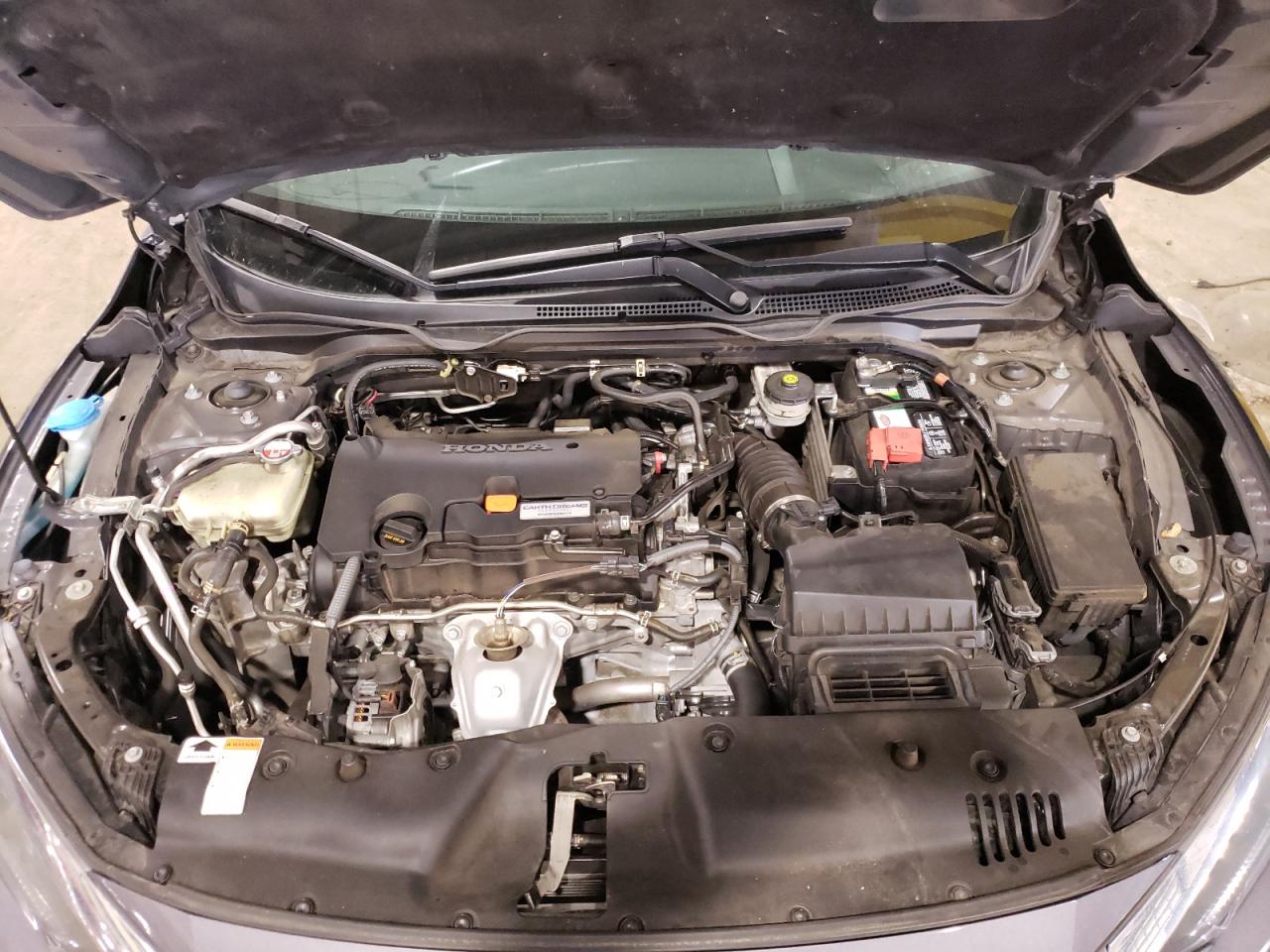 Photo 7 from auction – 2016 HONDA CIVIC LX with VIN 2HGFC2F55GH547689