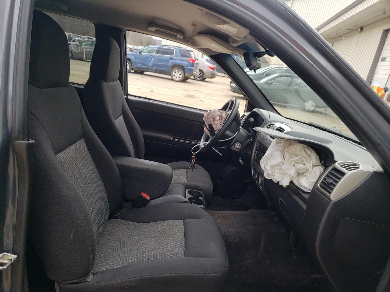 Photo 5 from auction – 2008 CHEVROLET COLORADO with VIN 1GCCS13E388136057