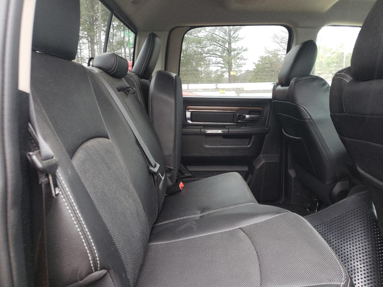 Photo 6 from auction – 2016 RAM 1500 LARAM with VIN 1C6RR7NT1GS151797