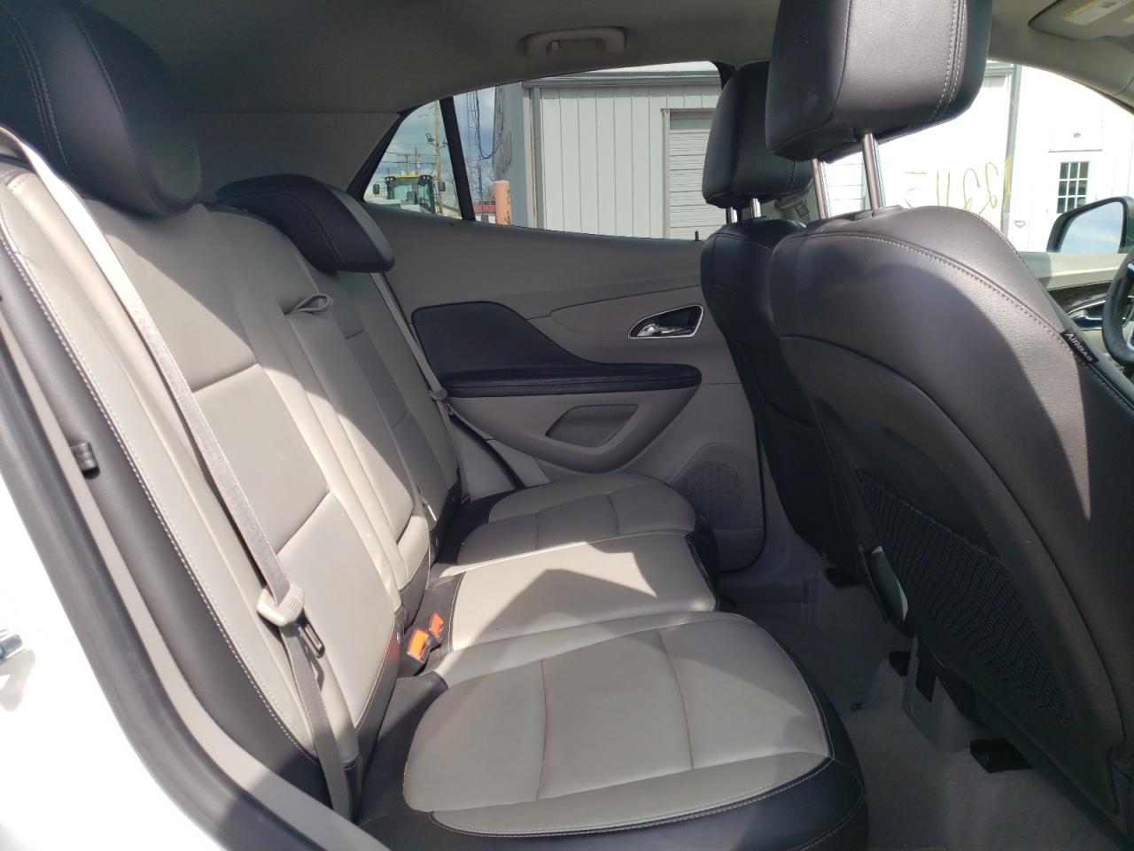 Photo 6 from auction – 2015 BUICK ENCORE with VIN KL4CJCSB6FB174186
