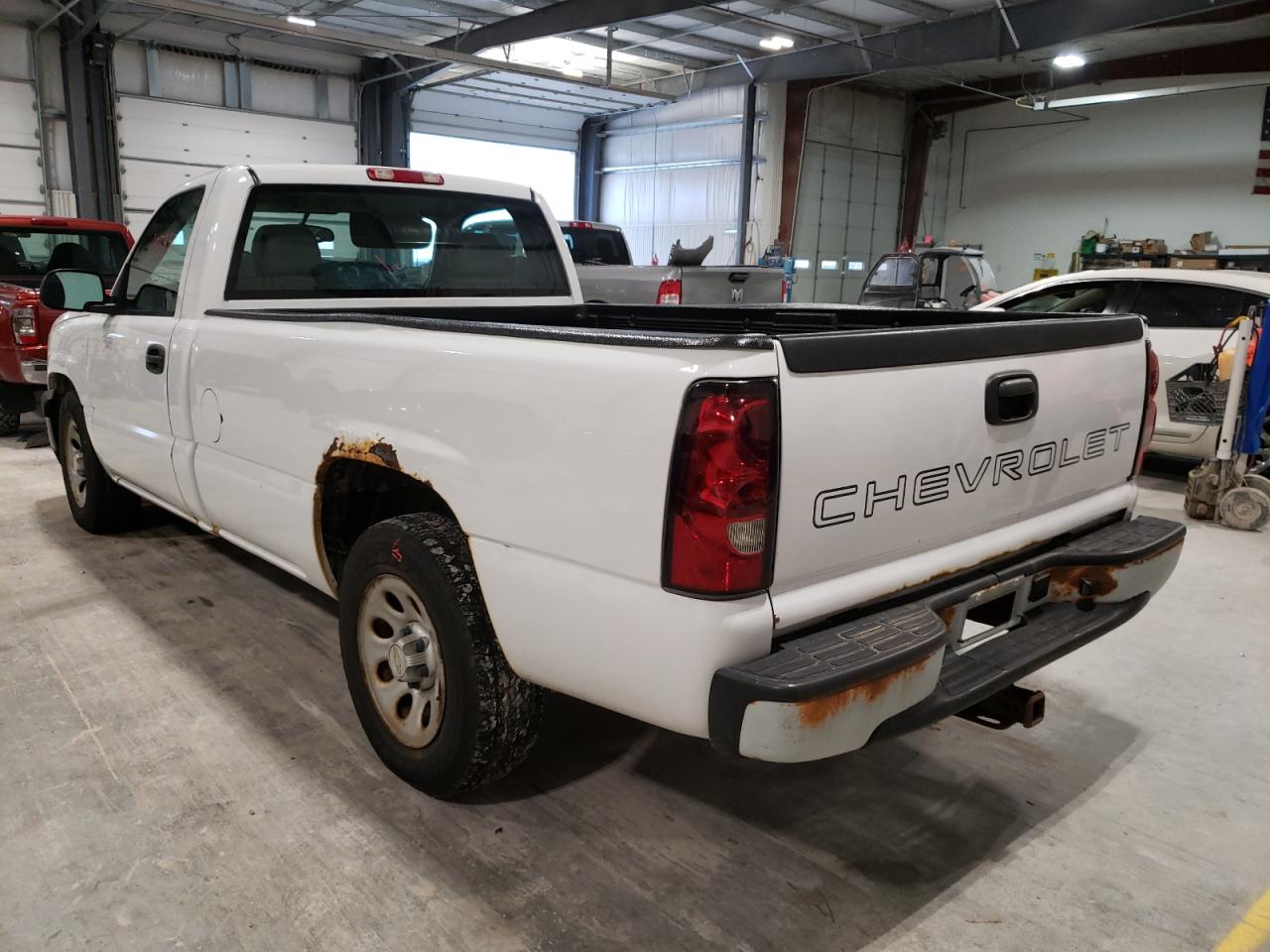 Photo 3 from auction – 2007 CHEVROLET SILVERADO with VIN 3GCEC14X37G255631