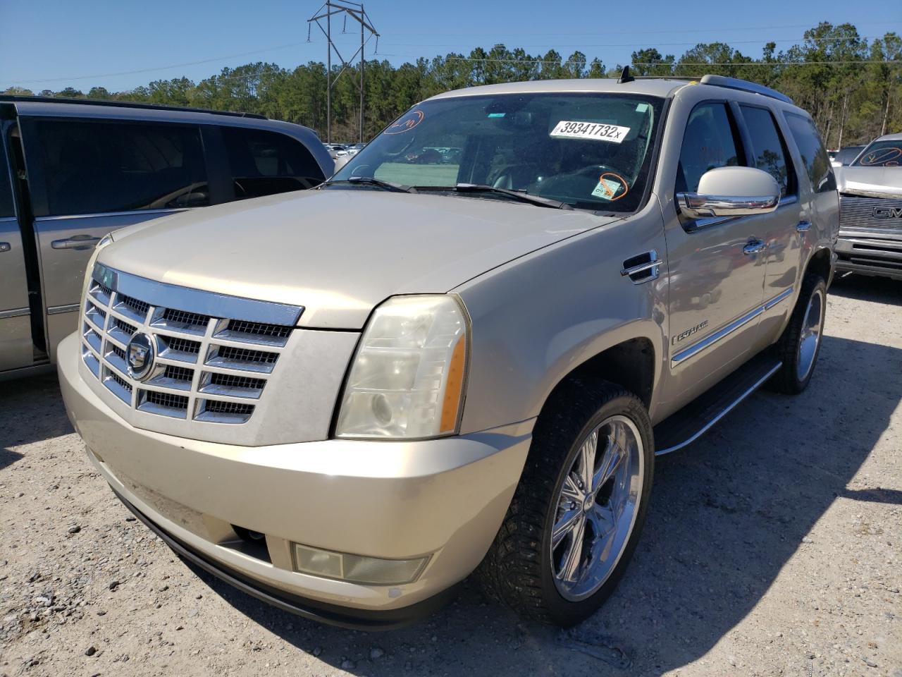 Photo 2 from auction – 2007 CADILLAC ESCALADE with VIN 1GYEC63847R310055