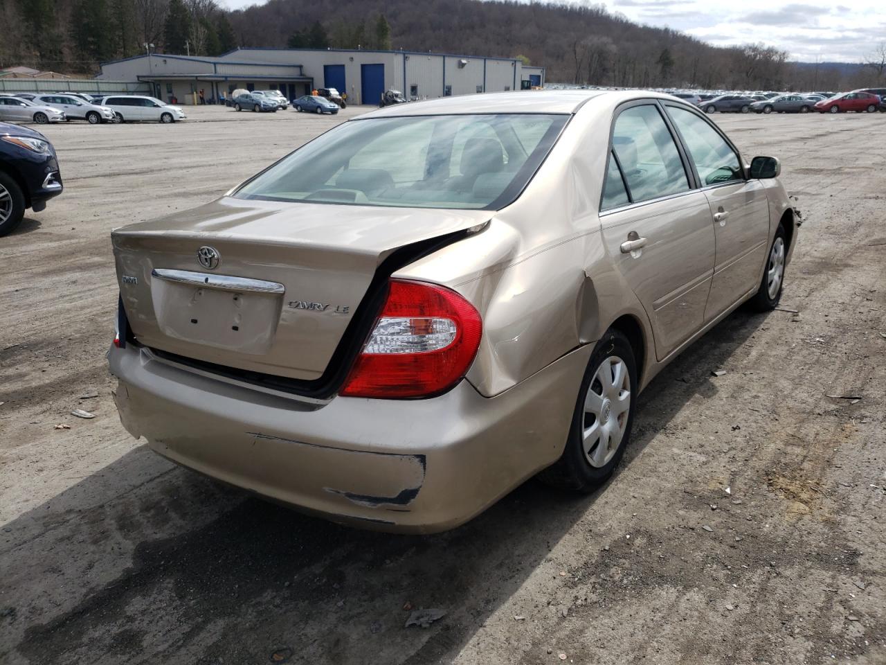 Photo 4 from auction – 2003 TOYOTA CAMRY LE with VIN 4T1BE32K53U240003