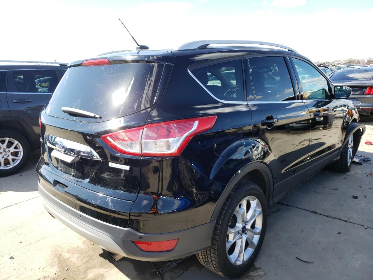 Photo 4 from auction – 2016 FORD ESCAPE TIT with VIN 1FMCU0J96GUC87860