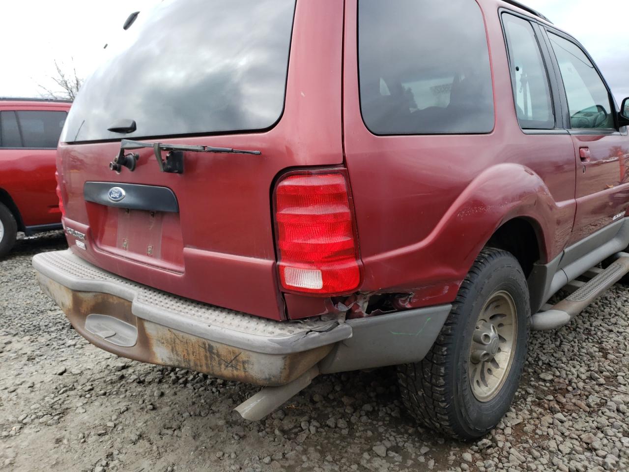 Photo 9 from auction – 2001 FORD EXPLORER S with VIN 1FMYU60E71UA48252