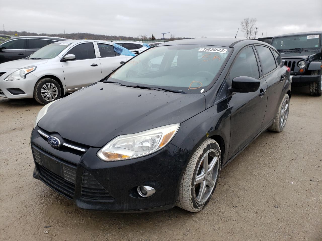 Photo 2 from auction – 2012 FORD FOCUS SE with VIN 1FAHP3K29CL429113