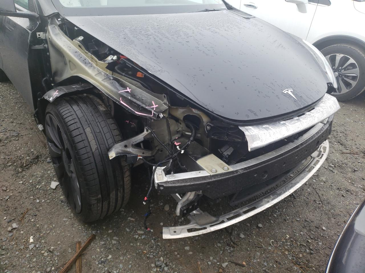 Photo 9 from auction – 2021 TESLA MODEL Y with VIN 5YJYGDEF8MF269728