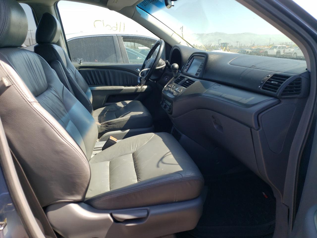 Photo 5 from auction – 2006 HONDA ODYSSEY EX with VIN 5FNRL38786B119118