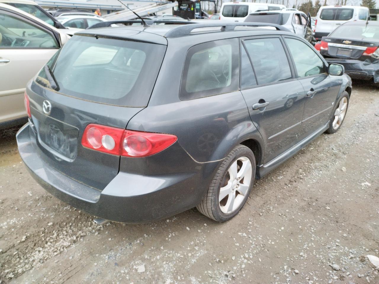 Photo 4 from auction – 2005 MAZDA 6 S with VIN 1YVHP82D855M68432