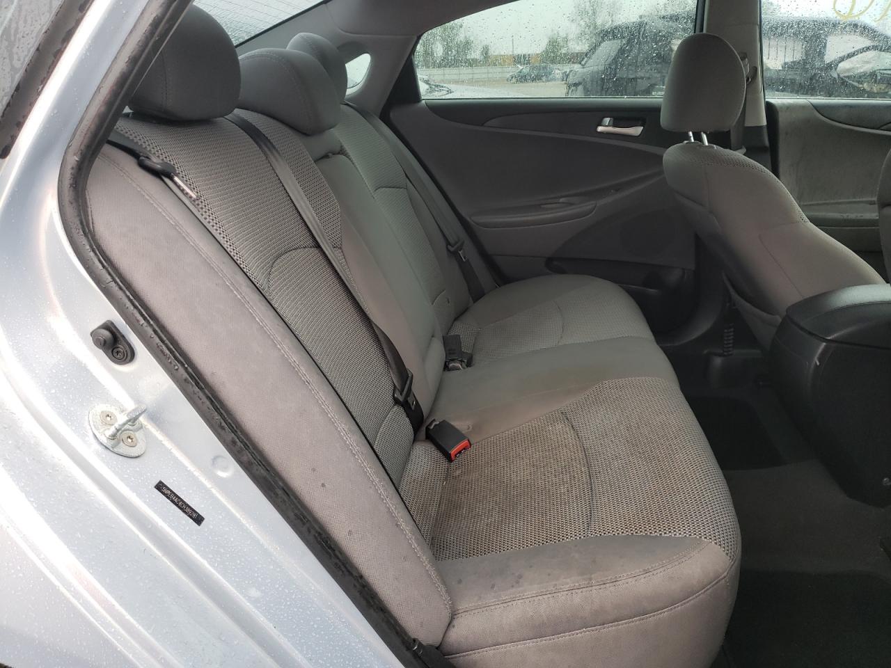 Photo 6 from auction – 2012 HYUNDAI SONATA GLS with VIN 5NPEB4AC4CH389281