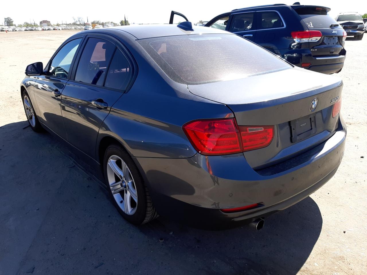 Photo 3 from auction – 2013 BMW 320 I with VIN WBA3B1C51DK130378
