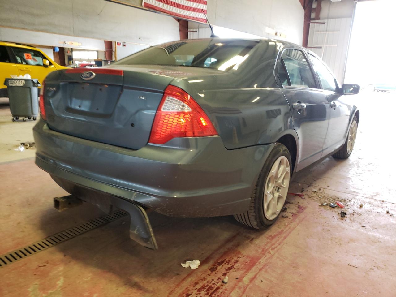 Photo 4 from auction – 2011 FORD FUSION SE with VIN 3FAHP0HA2BR223936