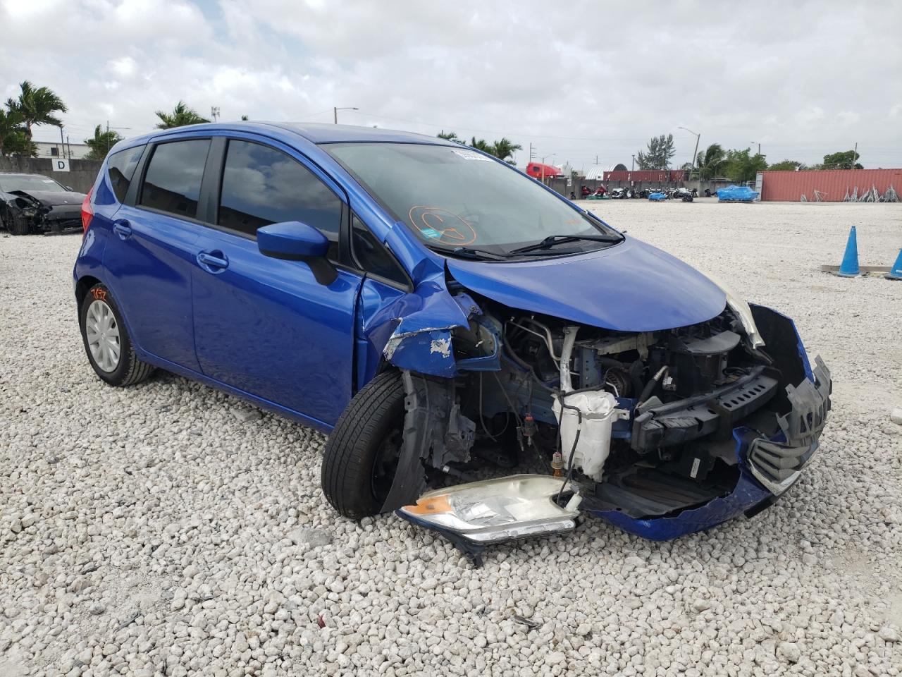 NISSAN VERSA NOTE 2015 with VIN 3N1CE2CP5FL399845 - Photo from auction
