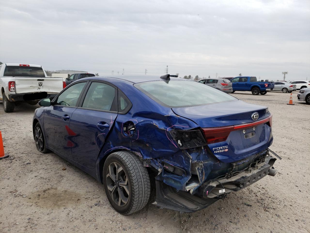 Photo 3 from auction – 2020 KIA FORTE FE with VIN 3KPF24AD5LE170556