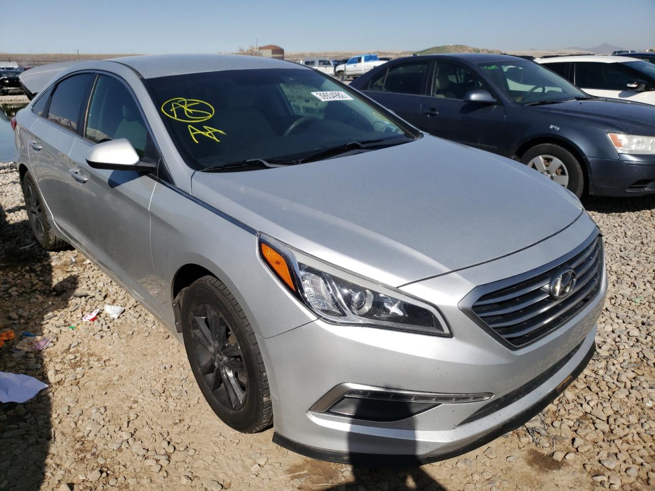 HYUNDAI SONATA SE 2015 with VIN 5NPE24AF7FH003385 - Photo from auction