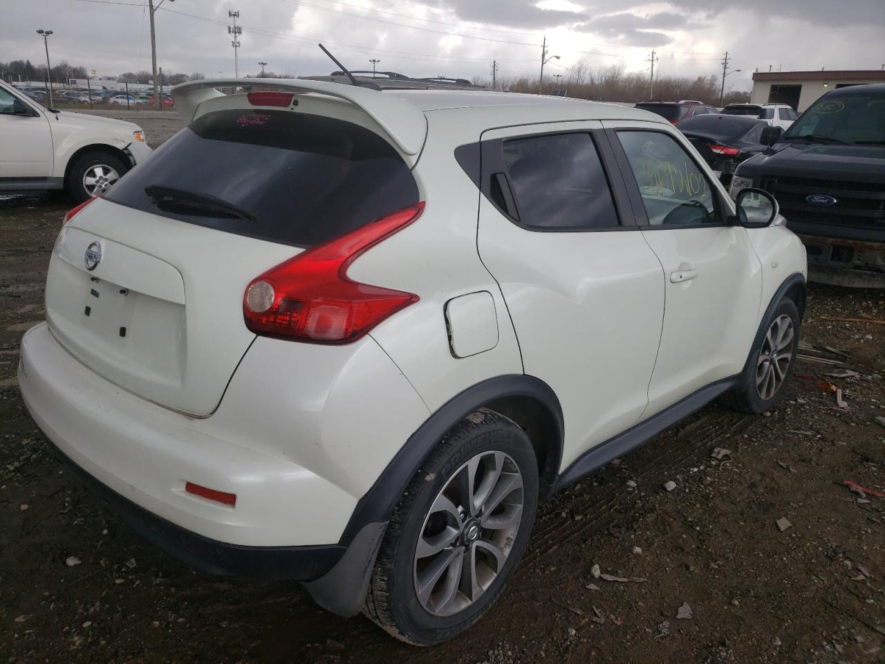 Photo 4 from auction – 2011 NISSAN JUKE S with VIN JN8AF5MV5BT020952