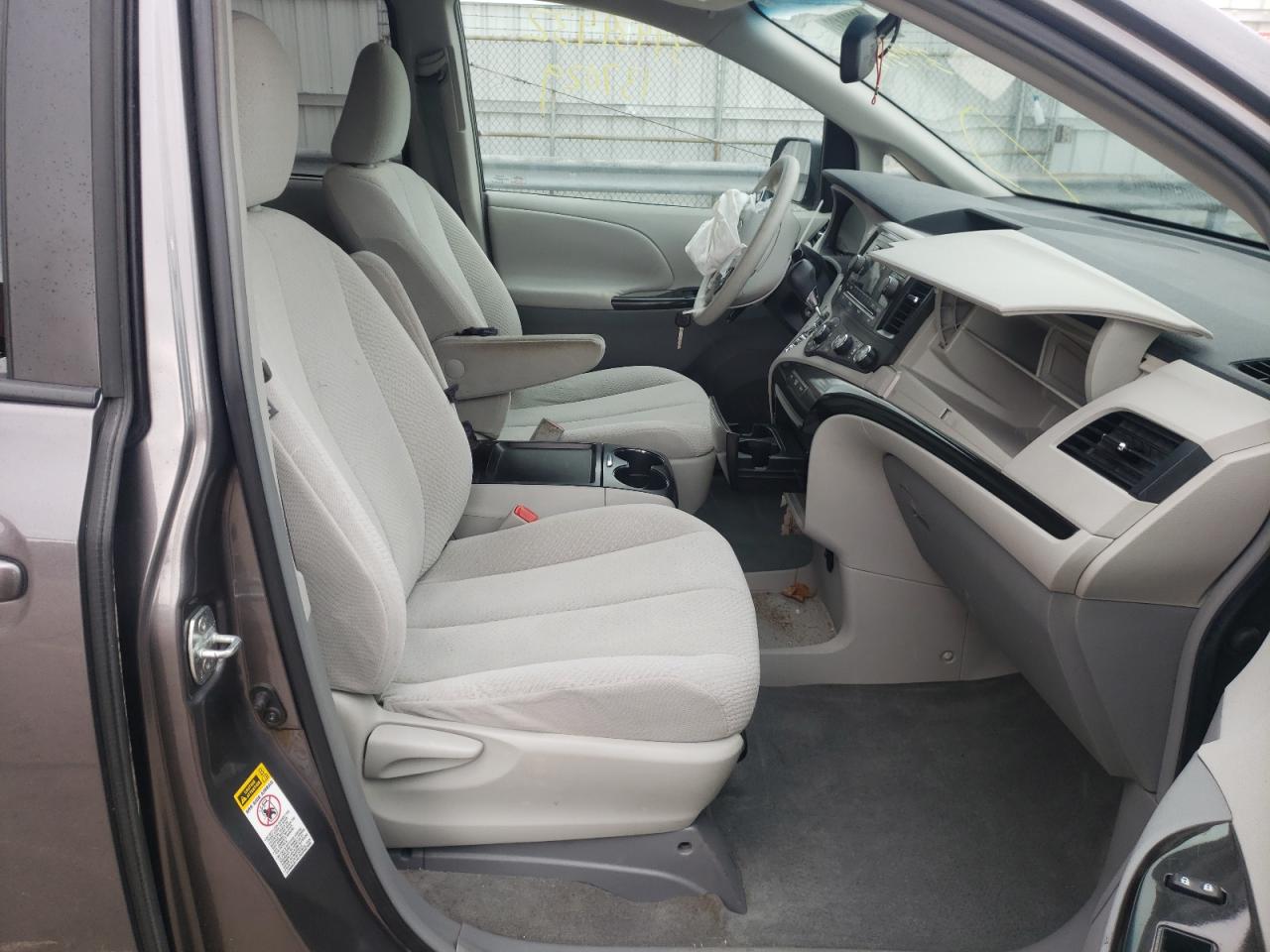 Photo 5 from auction – 2011 TOYOTA SIENNA LE with VIN 5TDKK3DCXBS120896