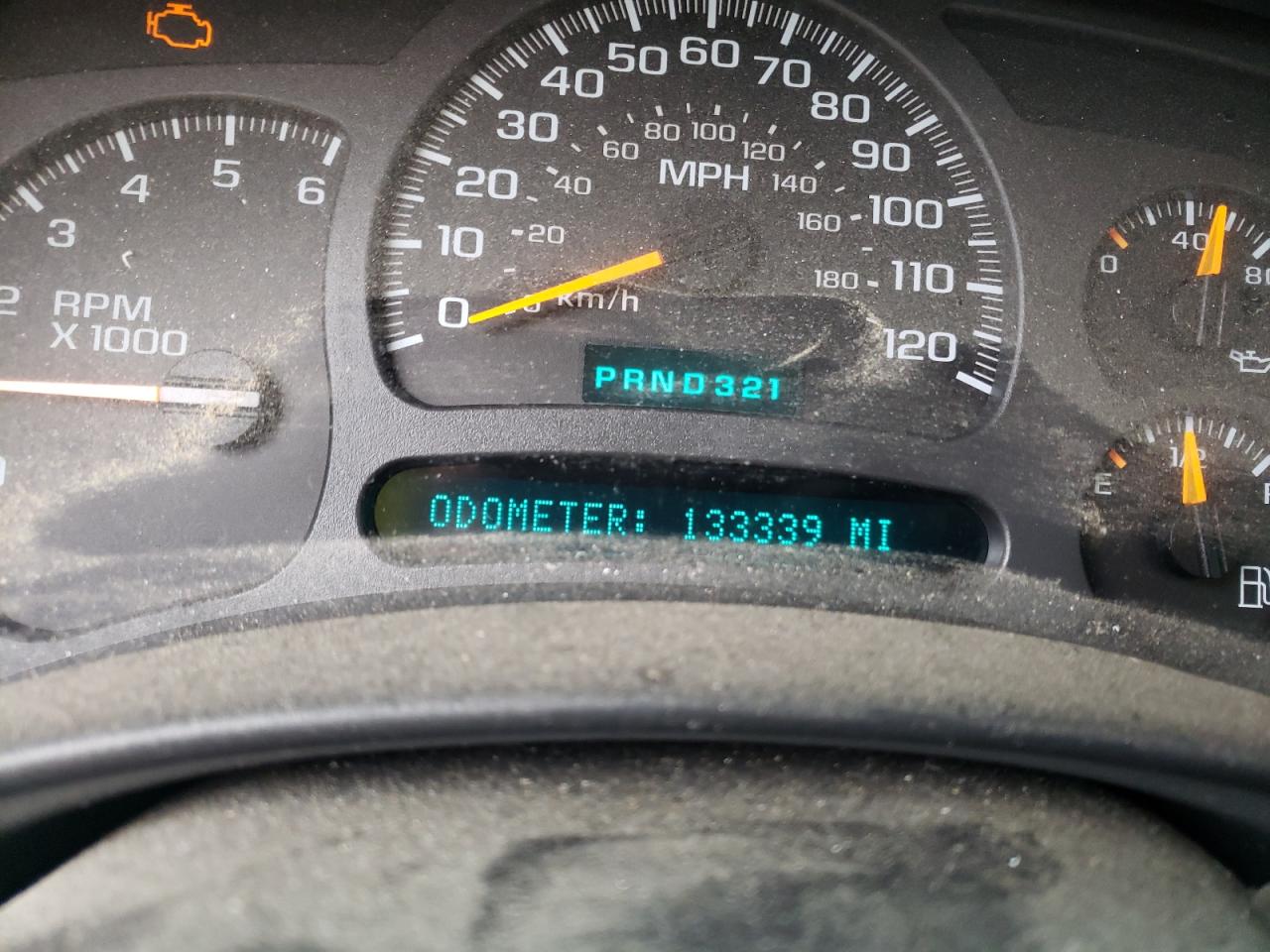 Photo 8 from auction – 2003 GMC NEW SIERRA with VIN 1GTEC14V03Z334778