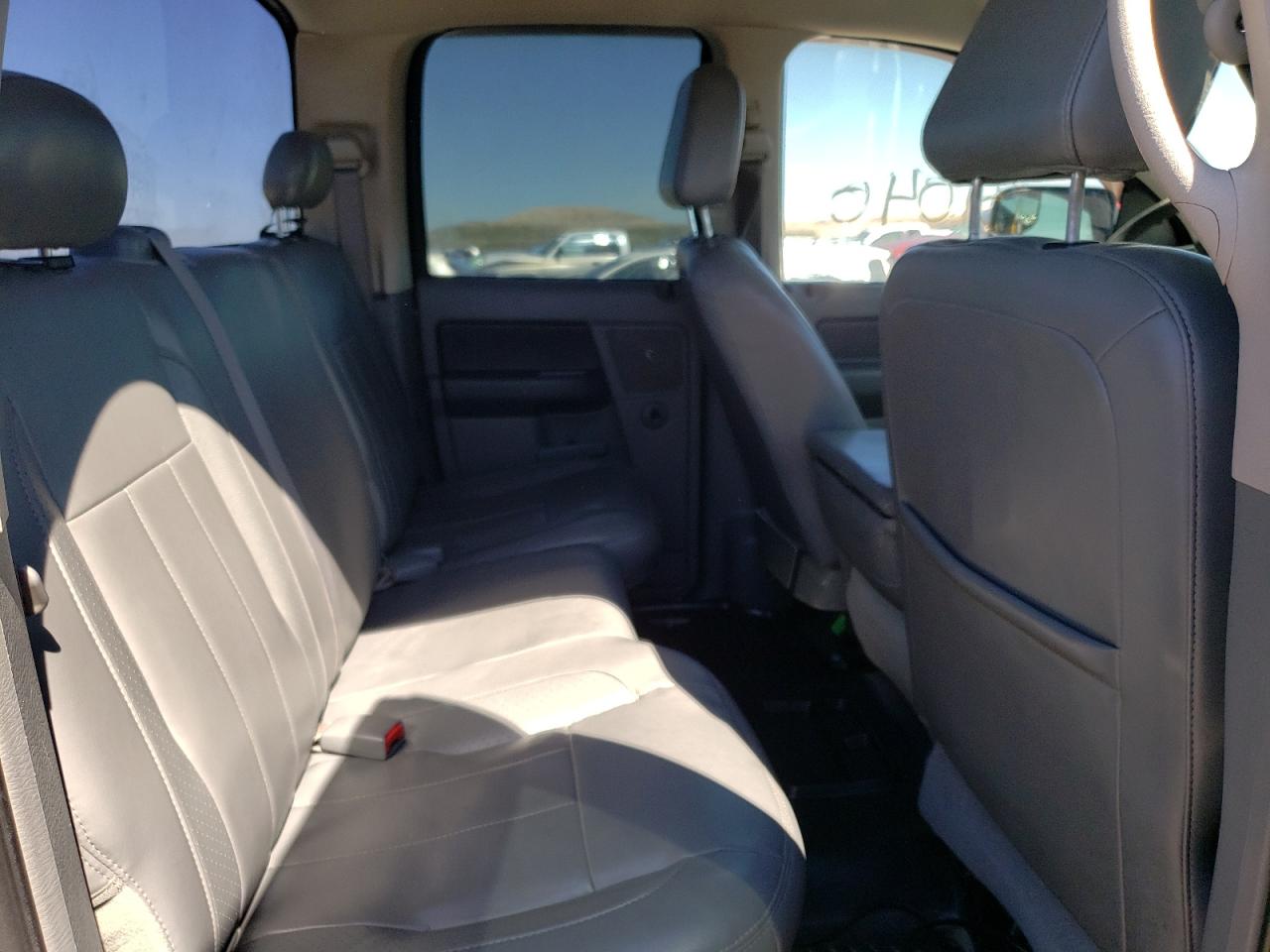 Photo 6 from auction – 2006 DODGE RAM 3500 S with VIN 3D7LX38C06G273507