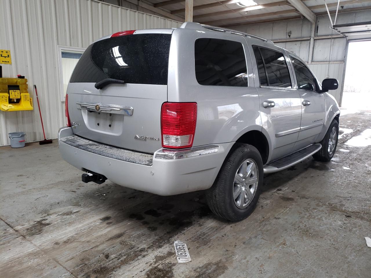 Photo 4 from auction – 2009 CHRYSLER ASPEN LIMI with VIN 1A8HW58P29F710570