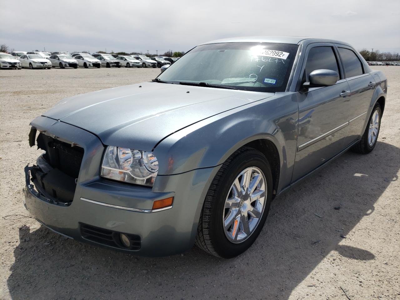 Photo 2 from auction – 2007 CHRYSLER 300C with VIN 2C3KA53G97H833477