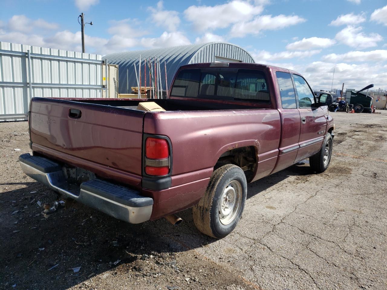 Photo 4 from auction – 2000 DODGE RAM 1500 with VIN 3B7HC12Z2YG129134