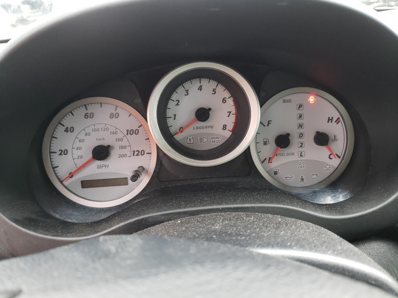 Photo 8 from auction – 2004 TOYOTA RAV4 with VIN JTEHD20V040022631
