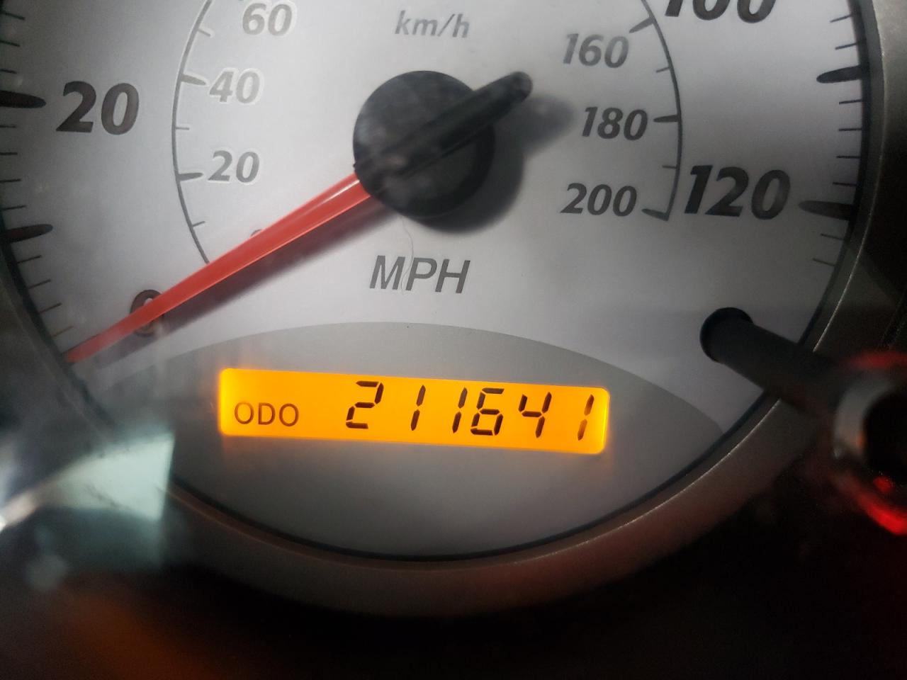 صورة رقم 8 من المزاد - 2005 TOYOTA RAV4 مع VIN JTEHD20V456028172