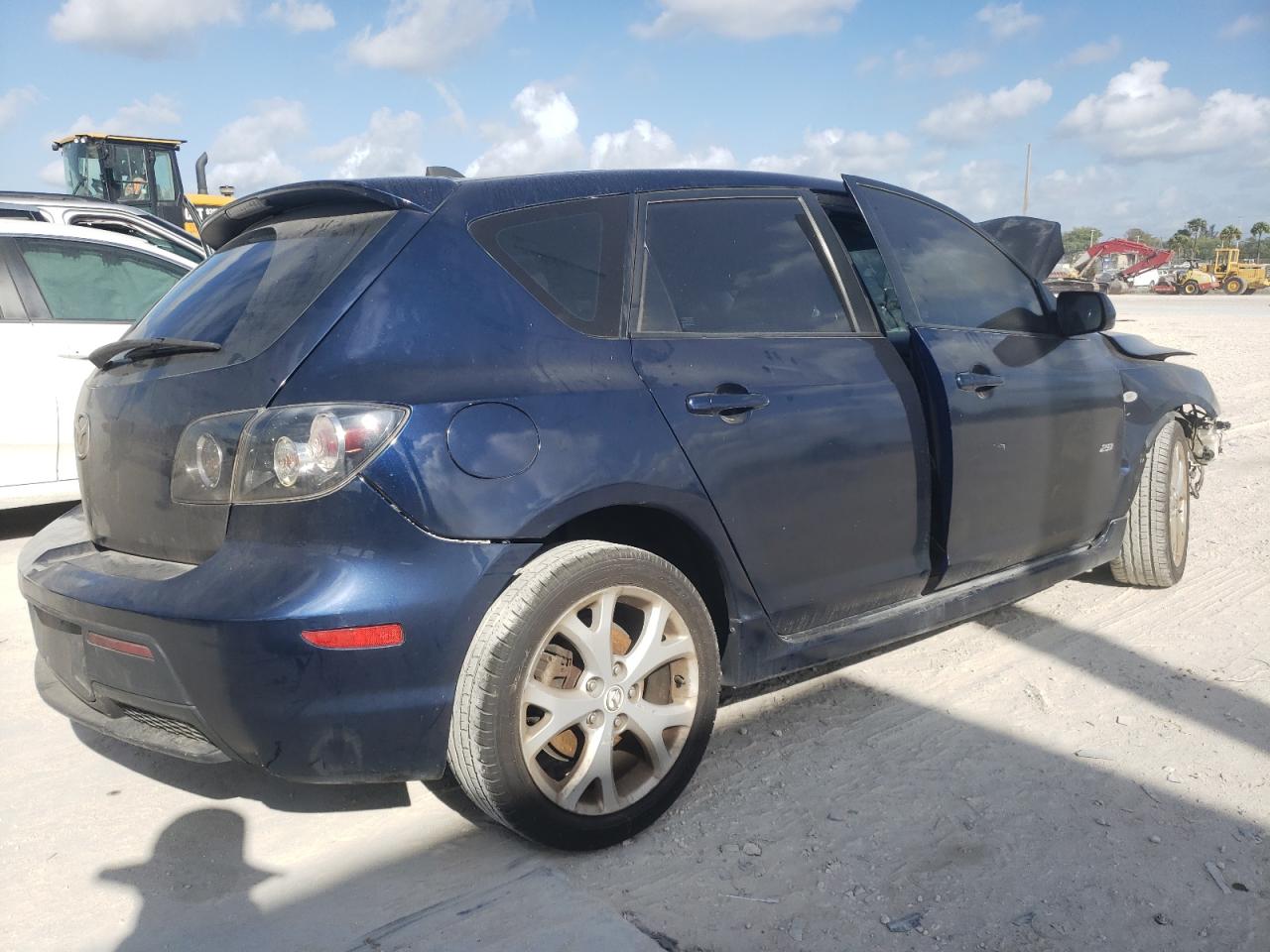 Zdjęcie 4 z aukcji – 2009 MAZDA 3 S z VIN JM1BK343691209825