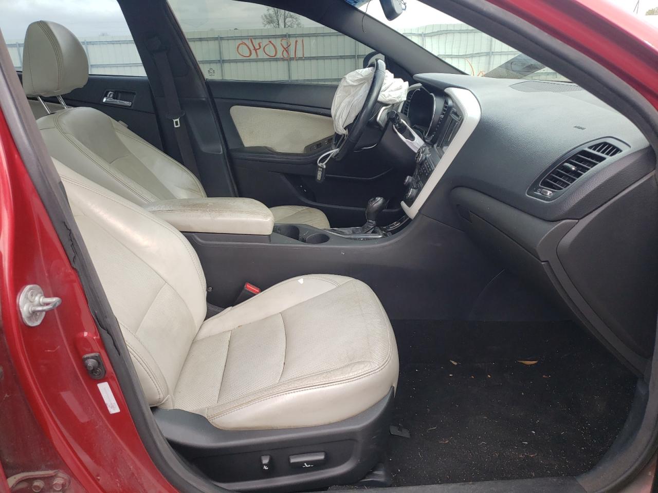 Photo 5 from auction – 2013 KIA OPTIMA SX with VIN 5XXGR4A60DG121582
