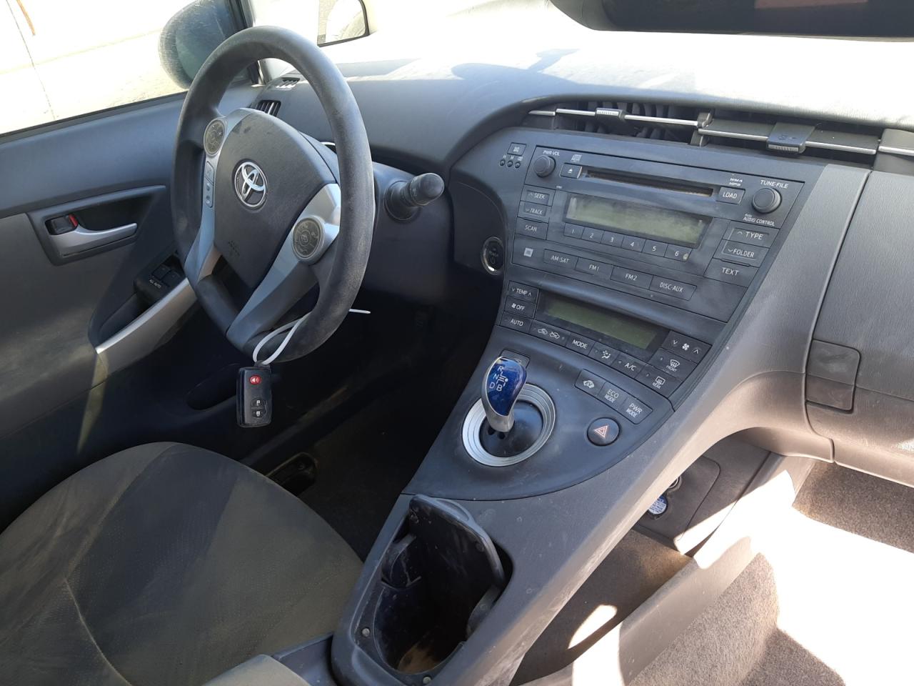 Photo 9 from auction – 2011 TOYOTA PRIUS with VIN JTDKN3DU7B1434941
