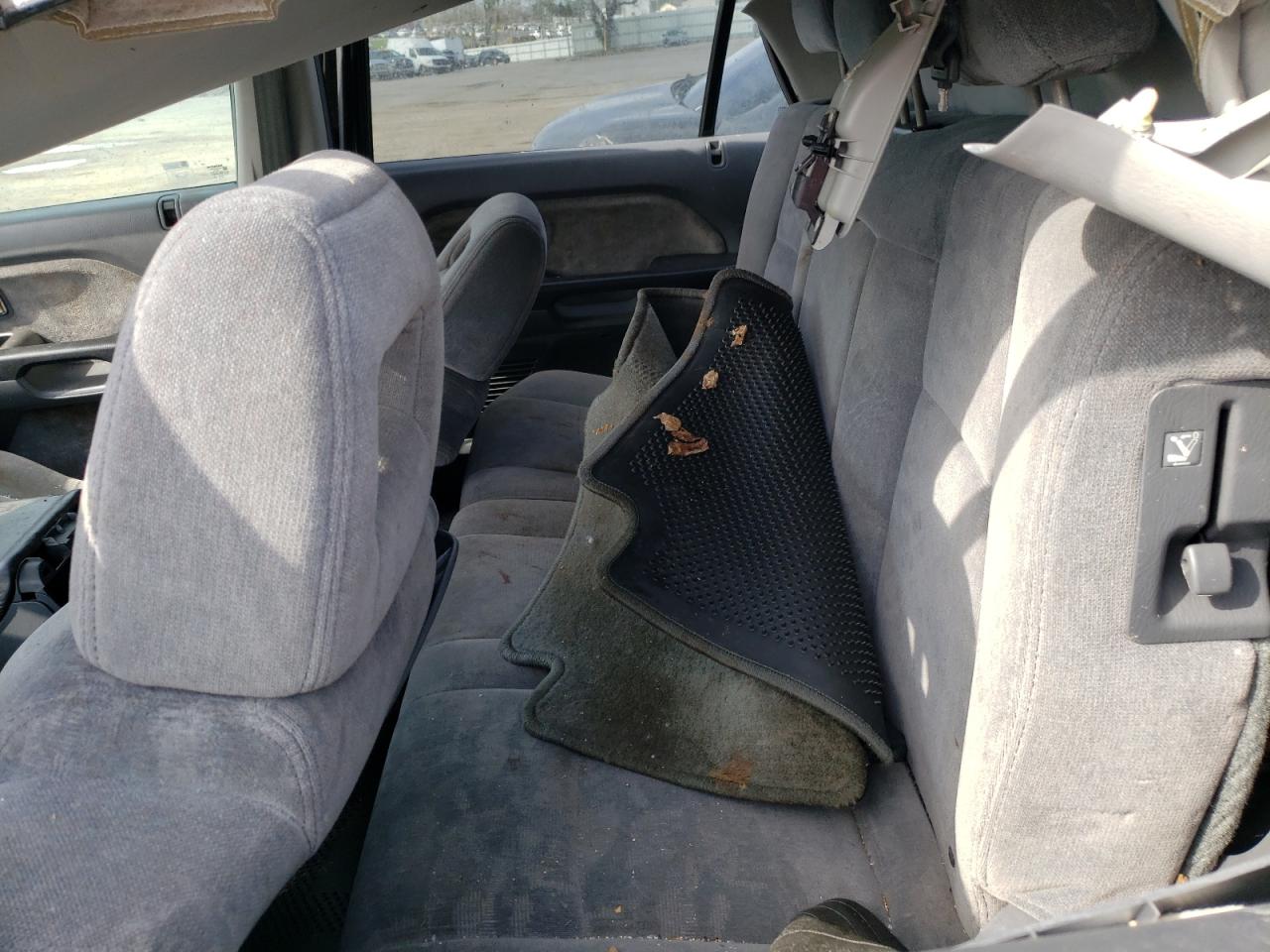 Photo 6 from auction – 2003 HONDA PILOT EX with VIN 2HKYF18483H576103