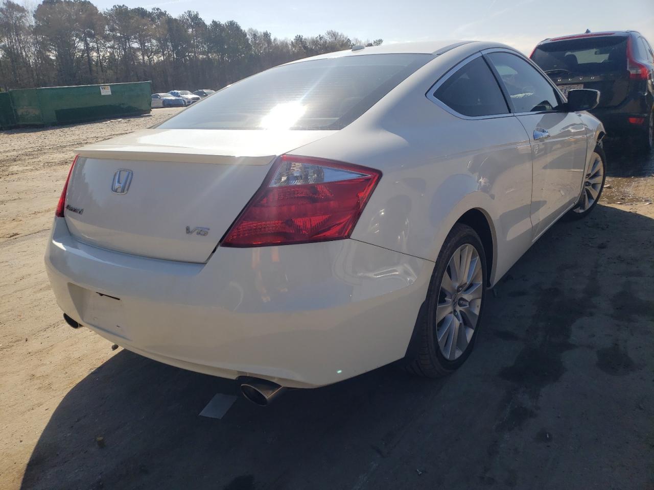 Photo 4 from auction – 2010 HONDA ACCORD EXL with VIN 1HGCS2B87AA009071