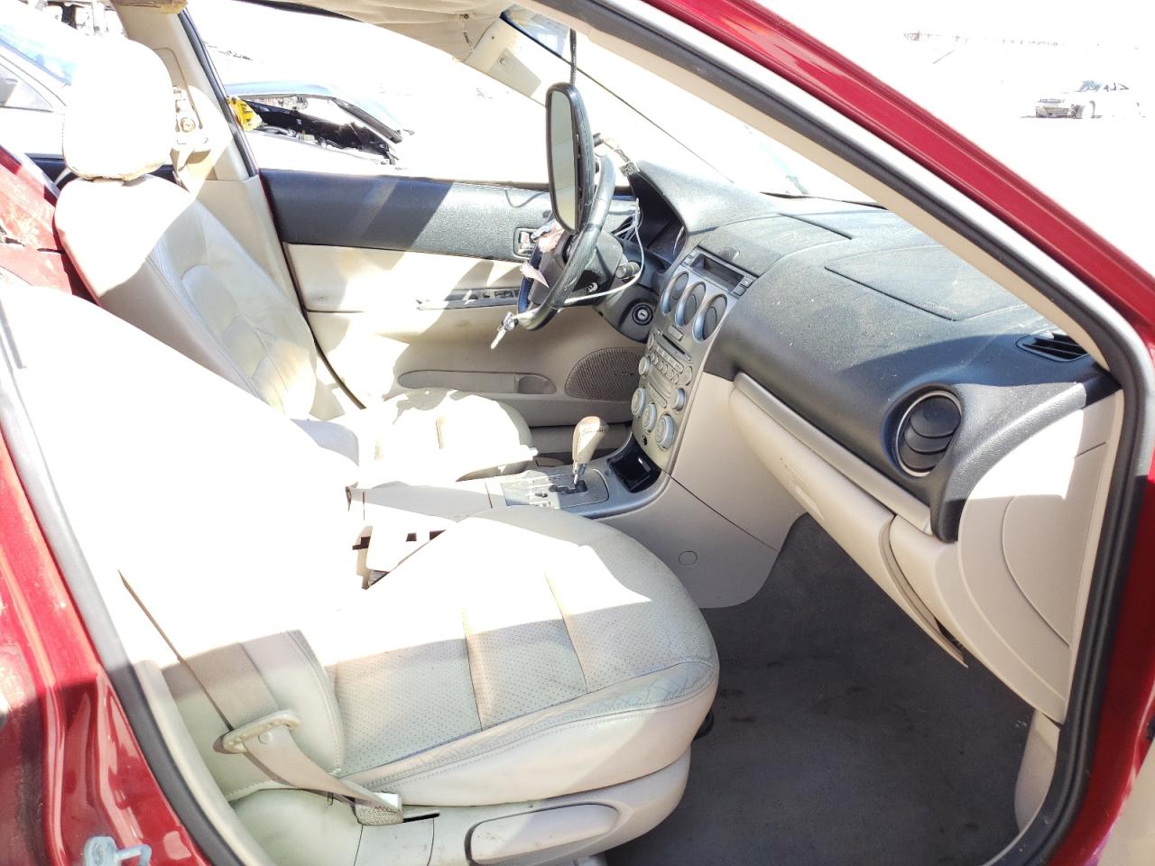 Photo 5 from auction – 2005 MAZDA 6 S with VIN 1YVHP80DX55M16562