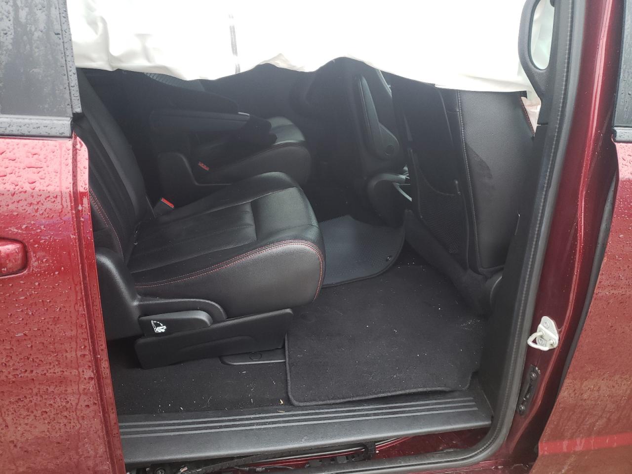 Photo 6 from auction – 2018 DODGE GRAND CARA with VIN 2C4RDGEG5JR300909