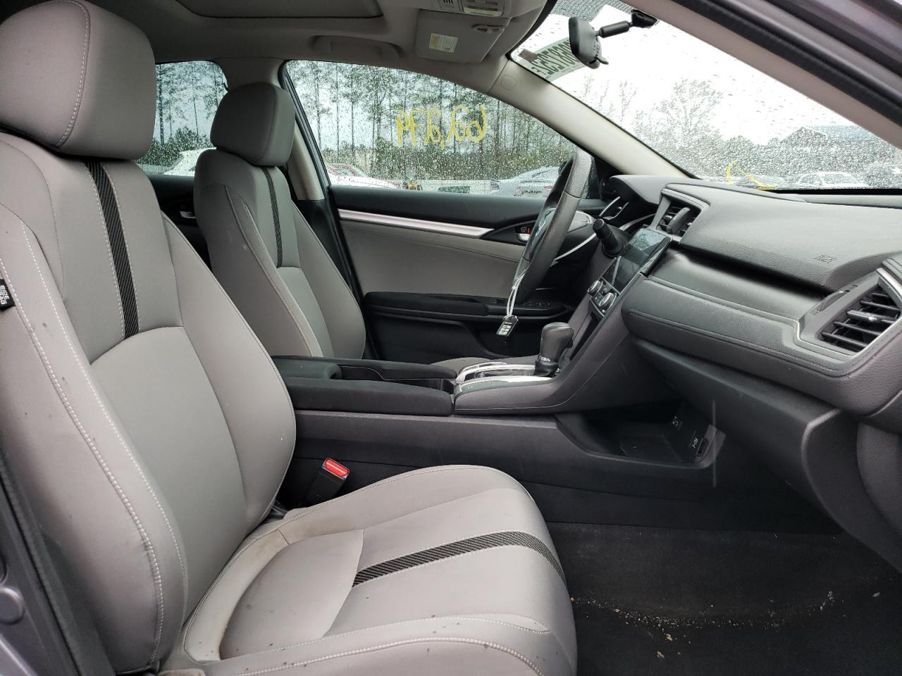 Photo 5 from auction – 2016 HONDA CIVIC EX with VIN 19XFC2F74GE012929