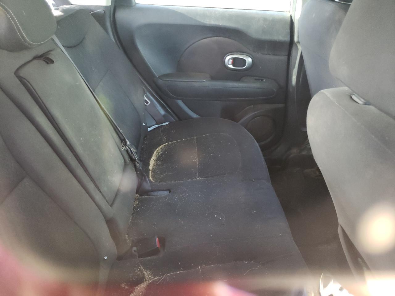 Photo 6 from auction – 2014 KIA SOUL with VIN KNDJN2A21E7042662