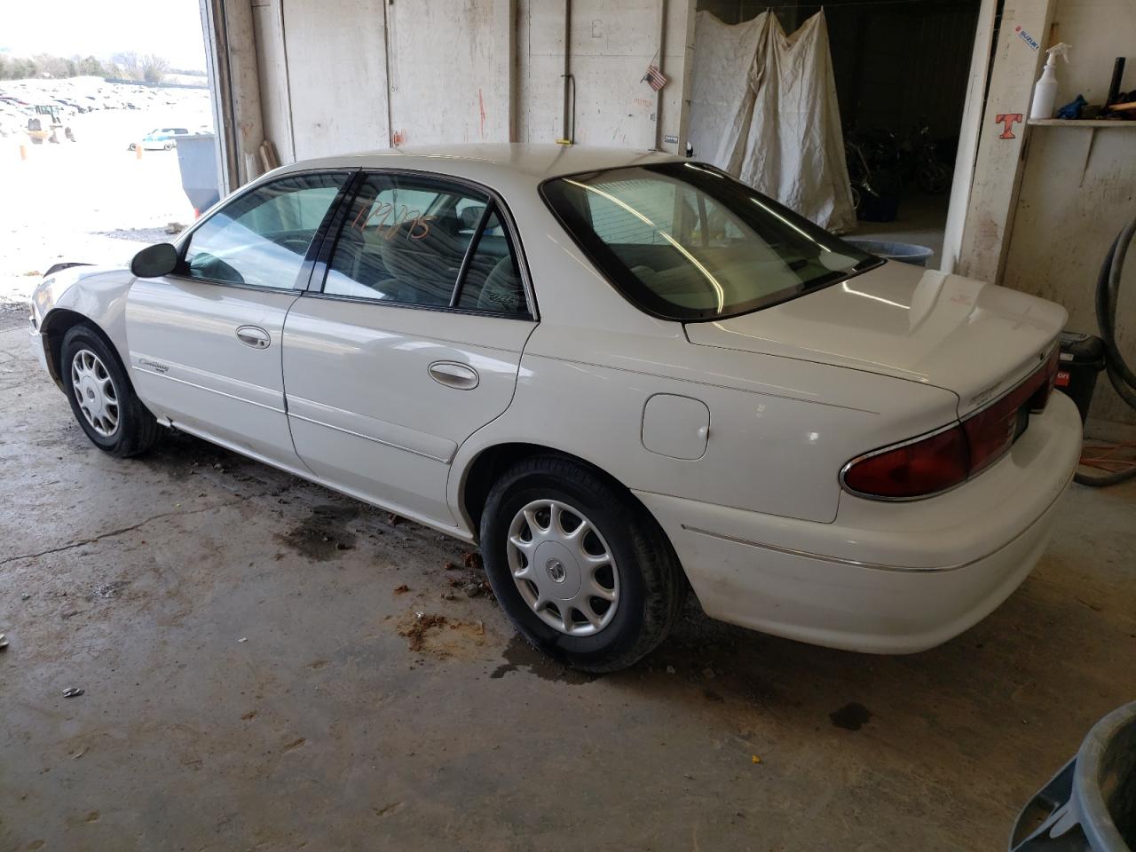 Photo 3 from auction – 2000 BUICK CENTURY CU with VIN 2G4WS52J1Y1276254