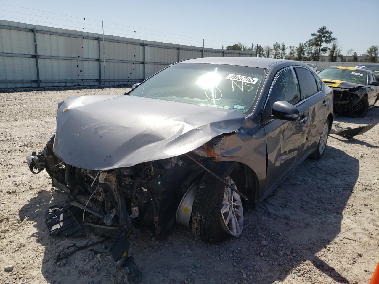 Photo 2 from auction – 2014 TOYOTA AVALON BAS with VIN 4T1BK1EB8EU092277