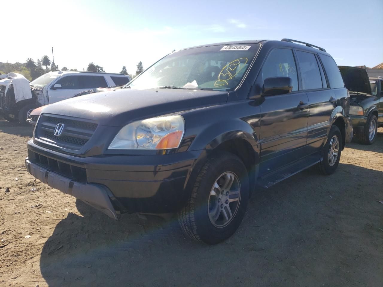Photo 2 from auction – 2003 HONDA PILOT EXL with VIN 2HKYF18683H605987