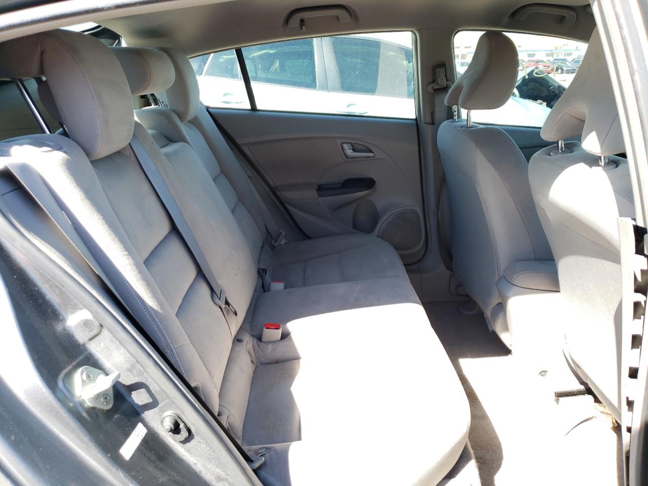 Photo 6 from auction – 2012 HONDA INSIGHT LX with VIN JHMZE2H50CS002634
